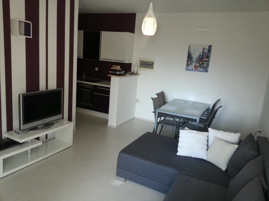 סומרטין Apartment Tara חדר תמונה