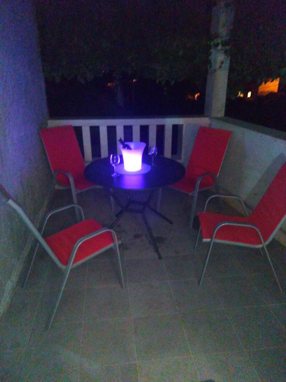סומרטין Apartment Tara מראה חיצוני תמונה